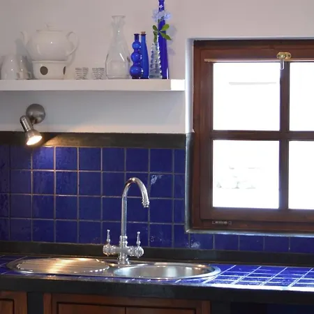 Apartamento In Mit Schoenem Garten Uga